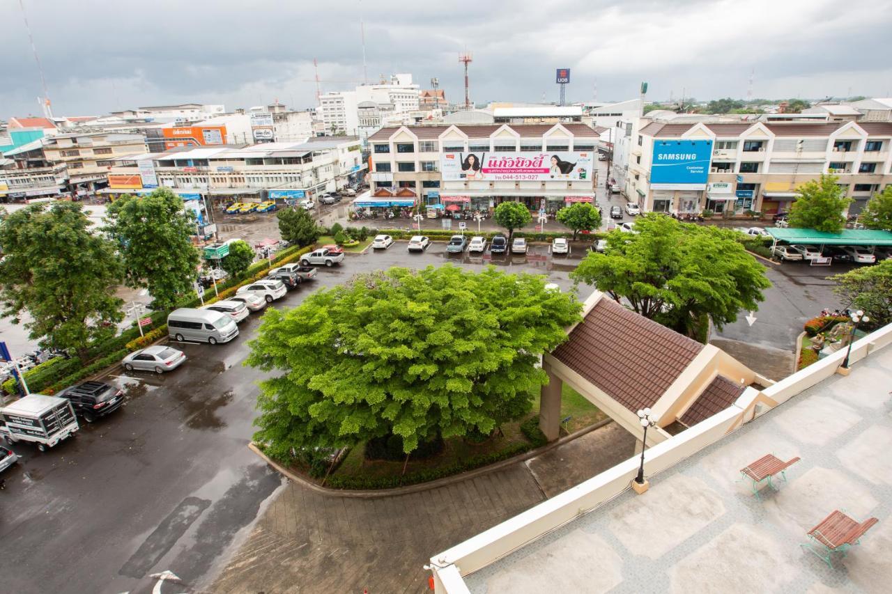 Surin Majestic Hotel Exterior foto